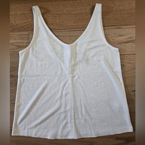 NWOT - RW&CO. White Sleeveless Tank Top